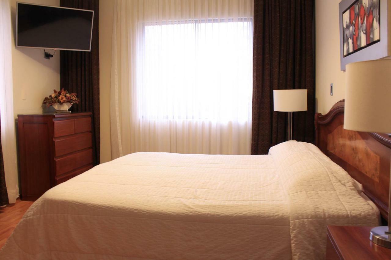Miraflores Pacific Hotel Lima Exterior photo